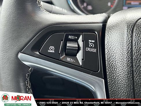 Used 2022 Buick Encore Preferred w/ Safety Package image 24