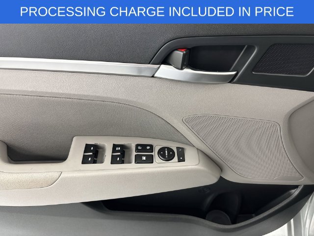 Used 2019 Hyundai Elantra SEL FWD image 5