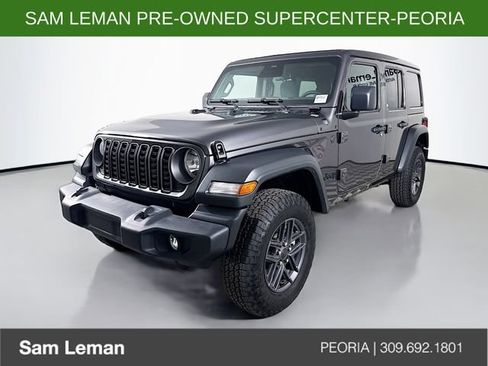 Used 2026 Jeep Wrangler Unlimited Sport AWD/4WD image 3