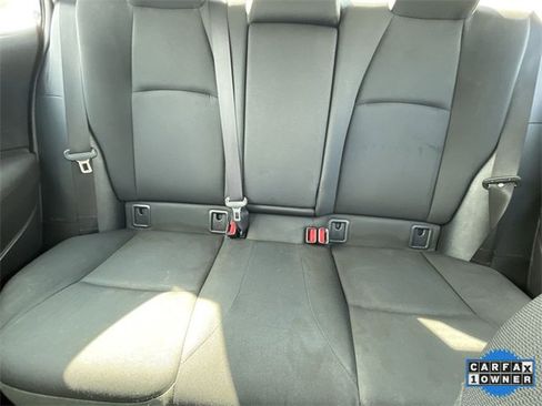 Used 2022 Toyota Corolla LE image 17