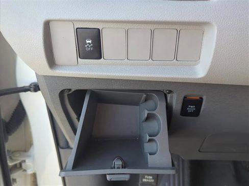 Certified 2020 Toyota Sienna LE FWD image 10