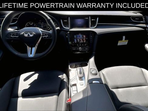 Certified 2025 INFINITI QX50 Pure image 10