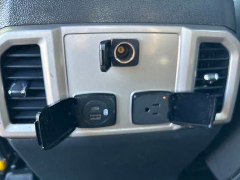 Used 2022 Ford F250 Lariat w/ Chrome Package AWD/4WD image 43
