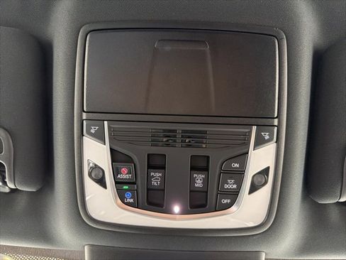 Certified 2023 Acura MDX A-Spec image 32