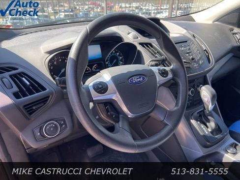 Used 2015 Ford Escape SE image 6