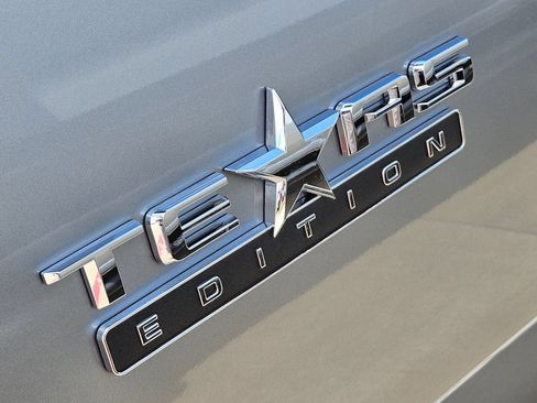New 2026 Chevrolet Silverado 3500 LTZ w/ LTZ Texas Edition AWD/4WD image 15
