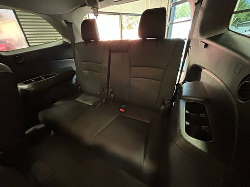 Used 2022 Honda Pilot Special Edition image 7