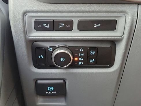 Used 2024 Ford F150 XLT w/ Equipment Group 302A MID RWD image 19