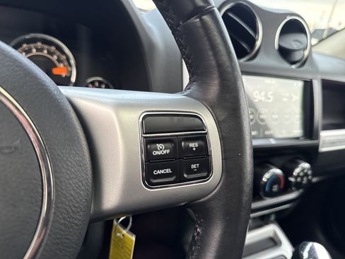 Used 2017 Jeep Compass High Altitude image 20