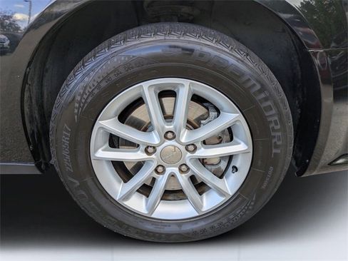 Used 2020 Dodge Grand Caravan SXT image 11