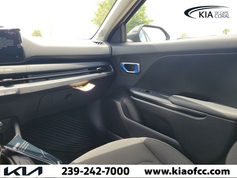 New 2026 Kia K4 FWD image 17