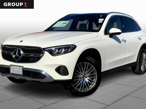 Certified 2026 Mercedes-Benz GLC 300 4MATIC image 1