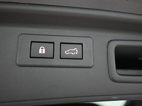 Used 2023 Subaru Forester Sport image 20