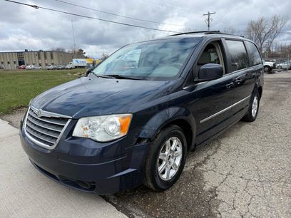 Used 2009 Chrysler Town & Country Touring