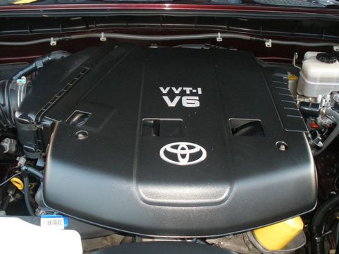 Used 2007 Toyota FJ Cruiser Base 4dr SUV 4WD (4L V6 6M) image 15