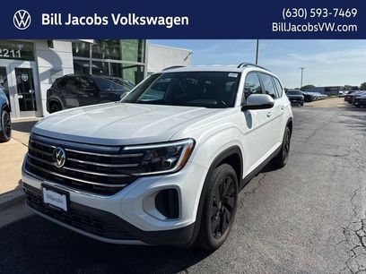 Used 2026 Volkswagen Atlas SE w/ Black Wheel Package