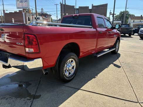 Used 2014 RAM 2500 Tradesman w/ Chrome Appearance Group AWD/4WD image 5