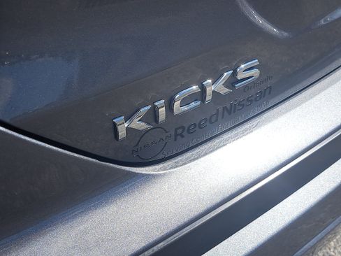 Certified 2023 Nissan Kicks SV image 9