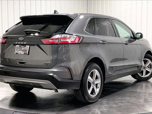 Used 2022 Ford Edge SEL w/ Convenience Package image 13