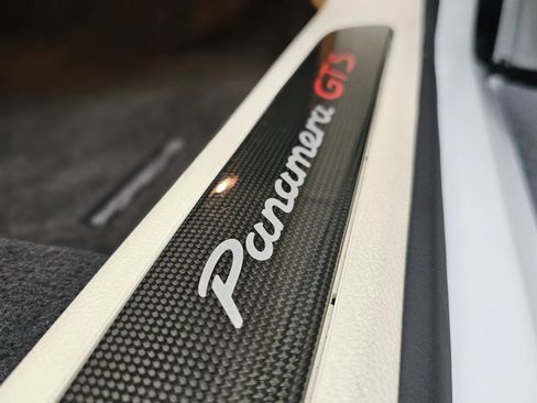 Used 2014 Porsche Panamera GTS image 12