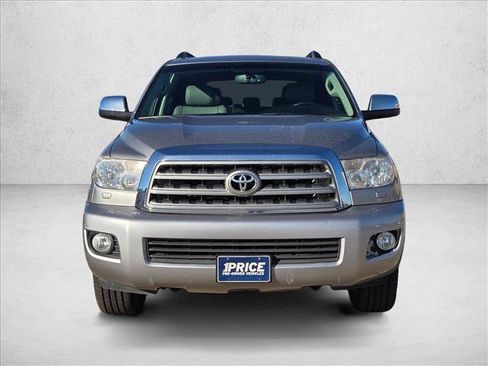 Used 2012 Toyota Sequoia Limited image 2