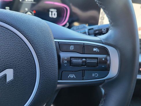 Used 2024 Kia Sportage EX image 20