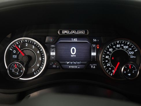 Used 2022 RAM 2500 Big Horn w/ Level B Equipment Group image 29