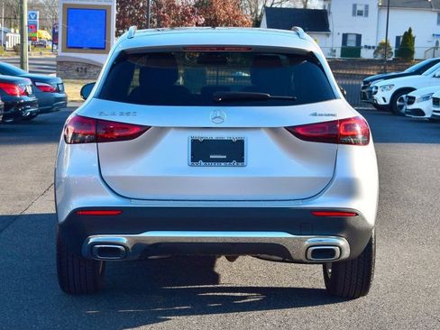 Used 2021 Mercedes-Benz GLA 250 4MATIC w/ Premium Package image 6
