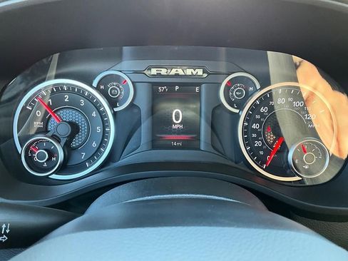 New 2026 RAM 1500 4x4 Crew Cab image 16