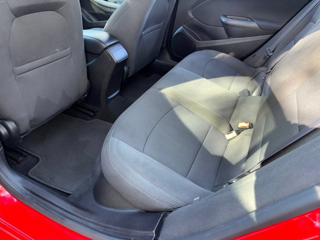 Used 2016 Chevrolet Cruze LT FWD image 24