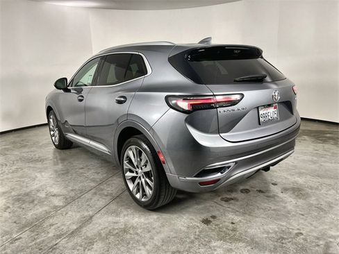 Certified 2022 Buick Envision Avenir w/ Technology Package II image 6