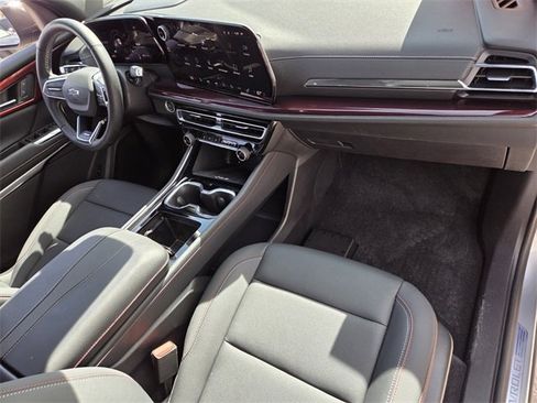 Certified 2026 Chevrolet Traverse Z71 w/ Driver Confidence Package image 16