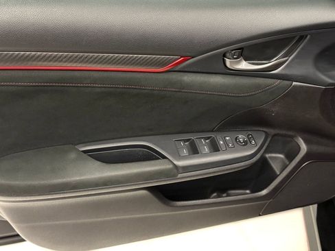 Used 2021 Honda Civic Type R image 11