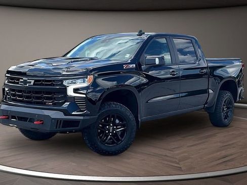 Used 2022 Chevrolet Silverado 1500 LT Trail Boss w/ Convenience Package II AWD/4WD image 1