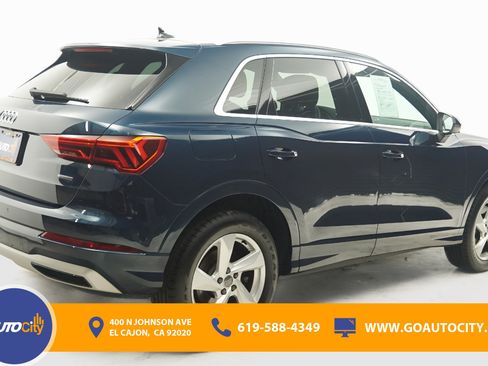 Used 2019 Audi Q3 2.0T Premium AWD/4WD image 6
