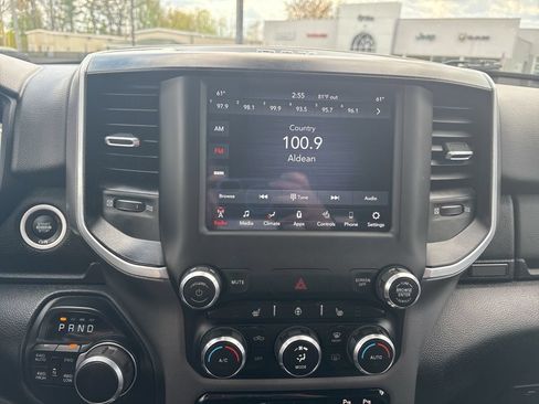 Used 2021 RAM 1500 Big Horn AWD/4WD image 12