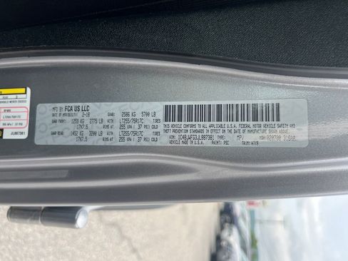 Used 2018 Jeep Wrangler Unlimited Rubicon w/ Cold Weather Group image 29