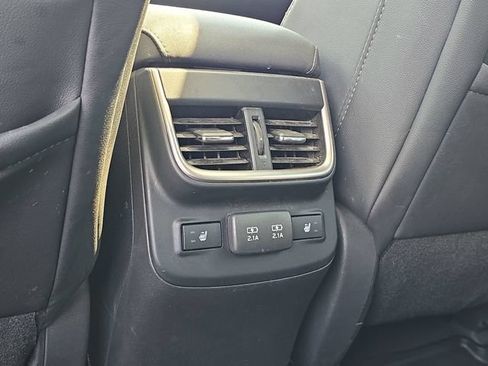 Used 2021 Subaru Outback Limited AWD/4WD image 28