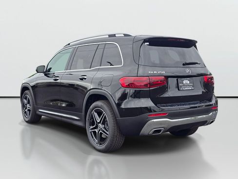 New 2026 Mercedes-Benz GLB 250 4MATIC image 4