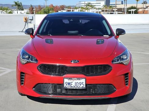Used 2019 Kia Stinger Premium image 7