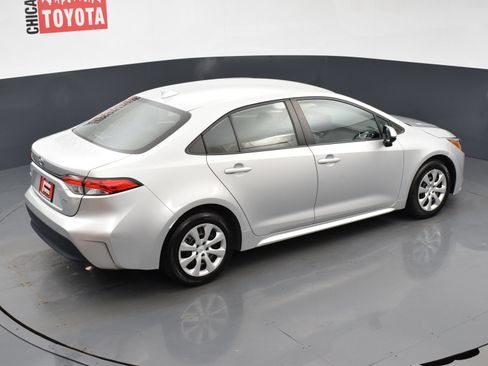 Used 2024 Toyota Corolla LE FWD image 19