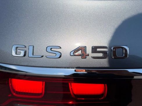 Certified 2024 Mercedes-Benz GLS 450 4MATIC image 9