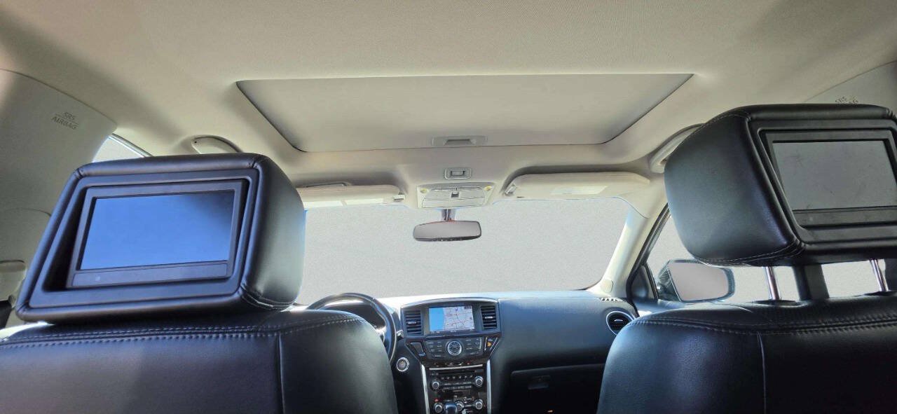 Used 2013 Nissan Pathfinder Platinum w/ Platinum Premium Pkg AWD/4WD image 8