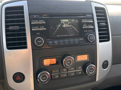 Used 2014 Nissan Frontier SV w/ SV Value Truck Package RWD image 30