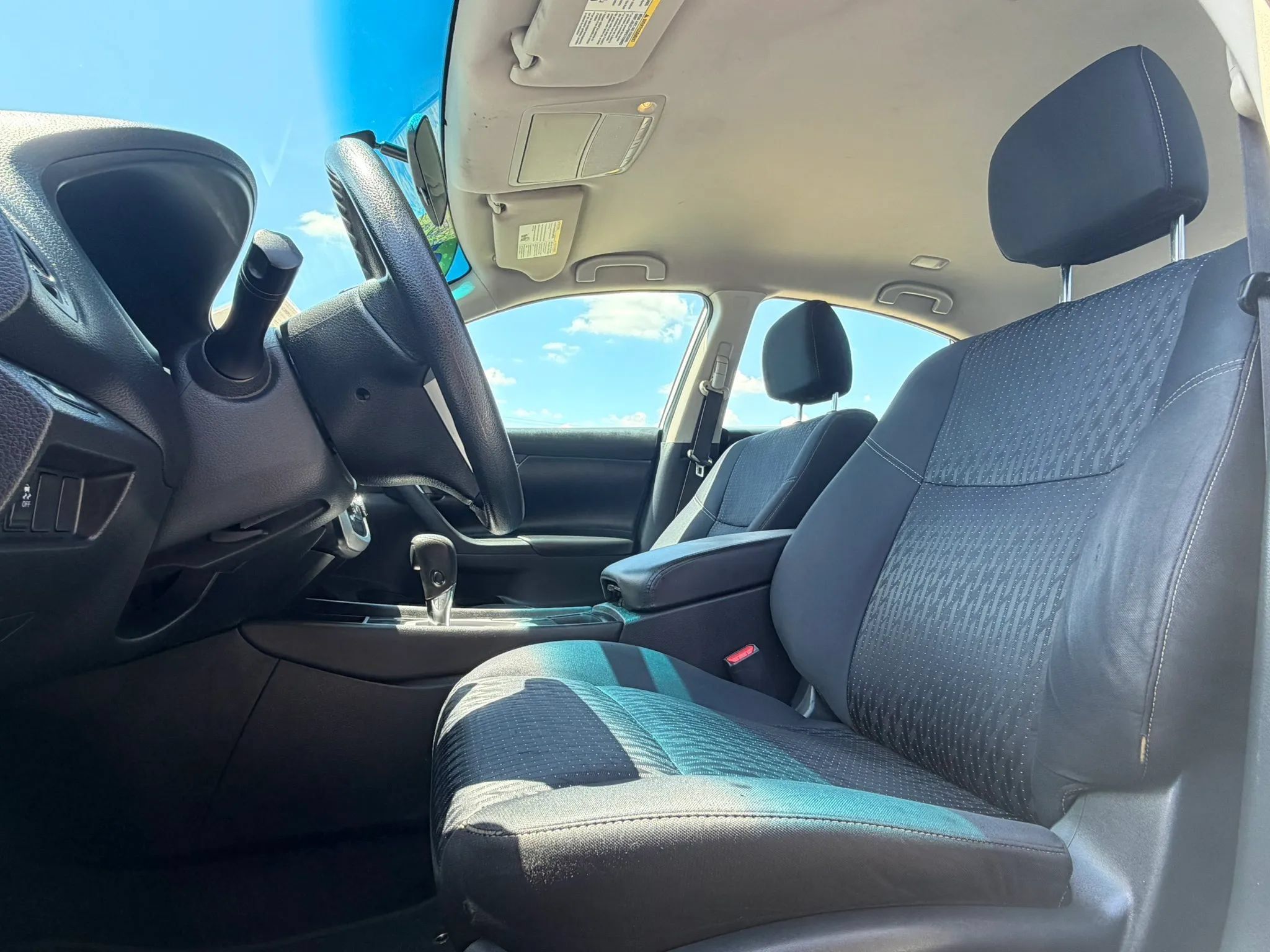 Used 2016 Nissan Altima 2.5 S w/ Power Driver Seat Package FWD image 9