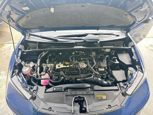 Used 2025 Toyota Prius LE image 32