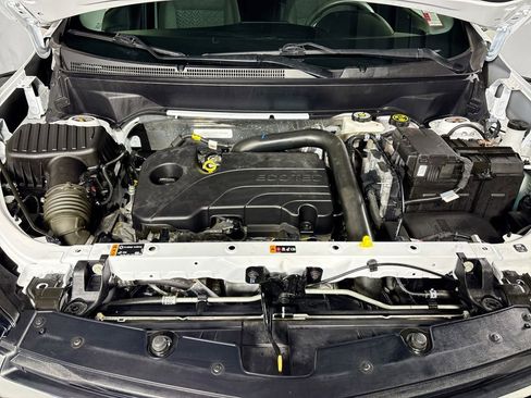 Used 2023 Chevrolet Equinox LT image 21