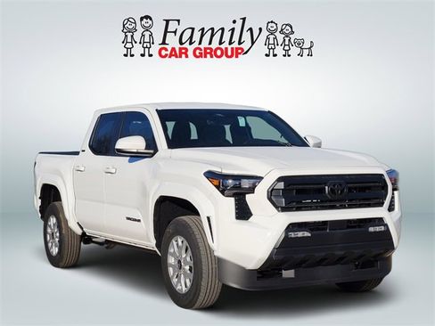 New 2026 Toyota Tacoma SR5 image 2