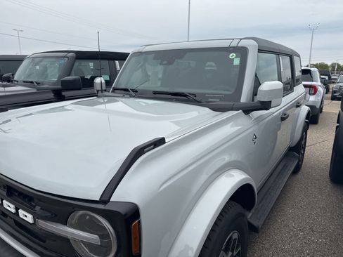 New 2026 Ford Bronco Outer Banks AWD/4WD image 26