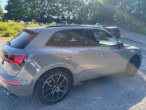Used 2021 Audi SQ5 Premium Plus w/ Premium Plus Package AWD/4WD image 5
